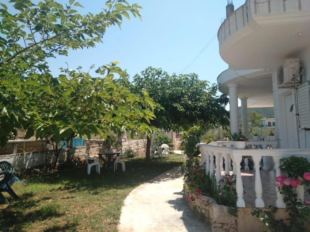 Vila Anxhela Apartment Ksamil Exterior photo